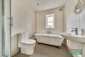 Photo 17- click for photo gallery